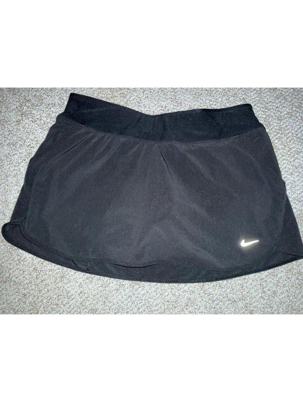 Nike drifit running women’s black tennis active skort logo sz M drawstring